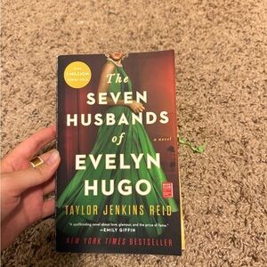 The Seven Husbands of Evelyn Hugo